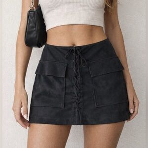 Brunette The Label Black Faux Suede Mini Skirt Size M/L -grunge preppy goth Y2K
